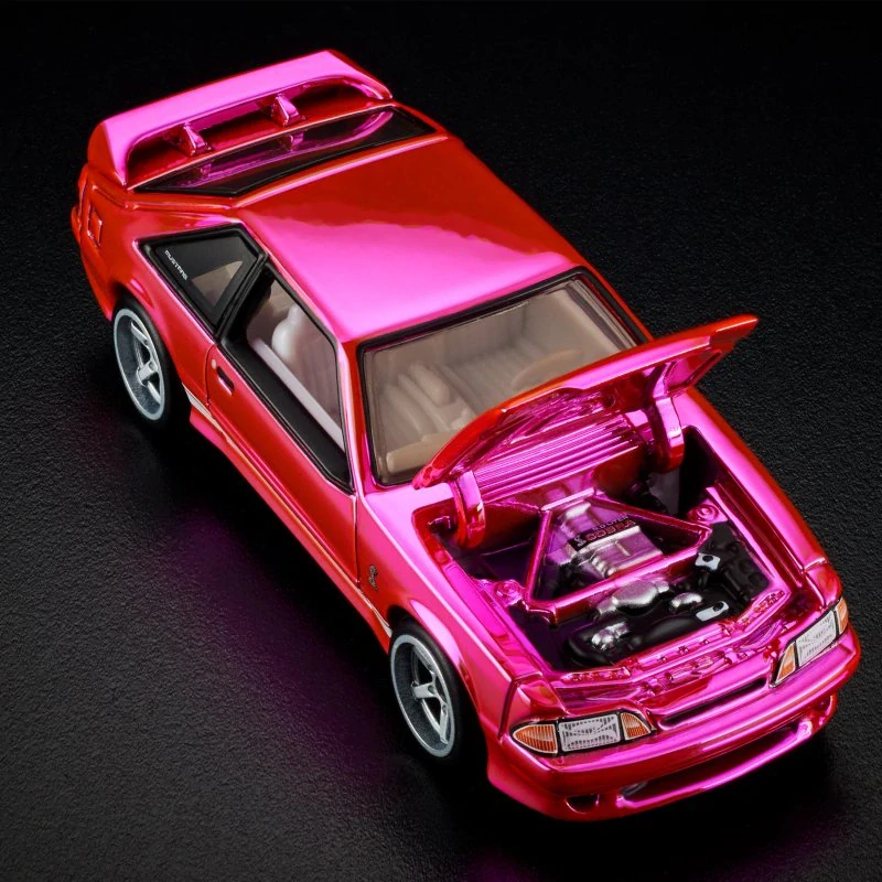 Hot Wheels - RLC Exclusive Pink Edition 1993 Ford Mustang Cobra R HWF29