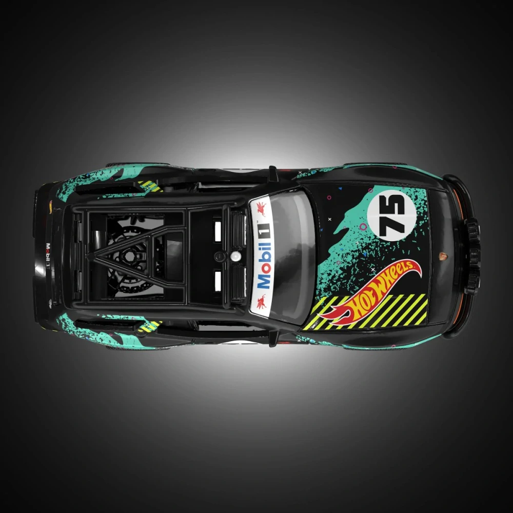 Hot Wheels - Mobil 1 Porsche Dirtmeister 944 - Black HWF10