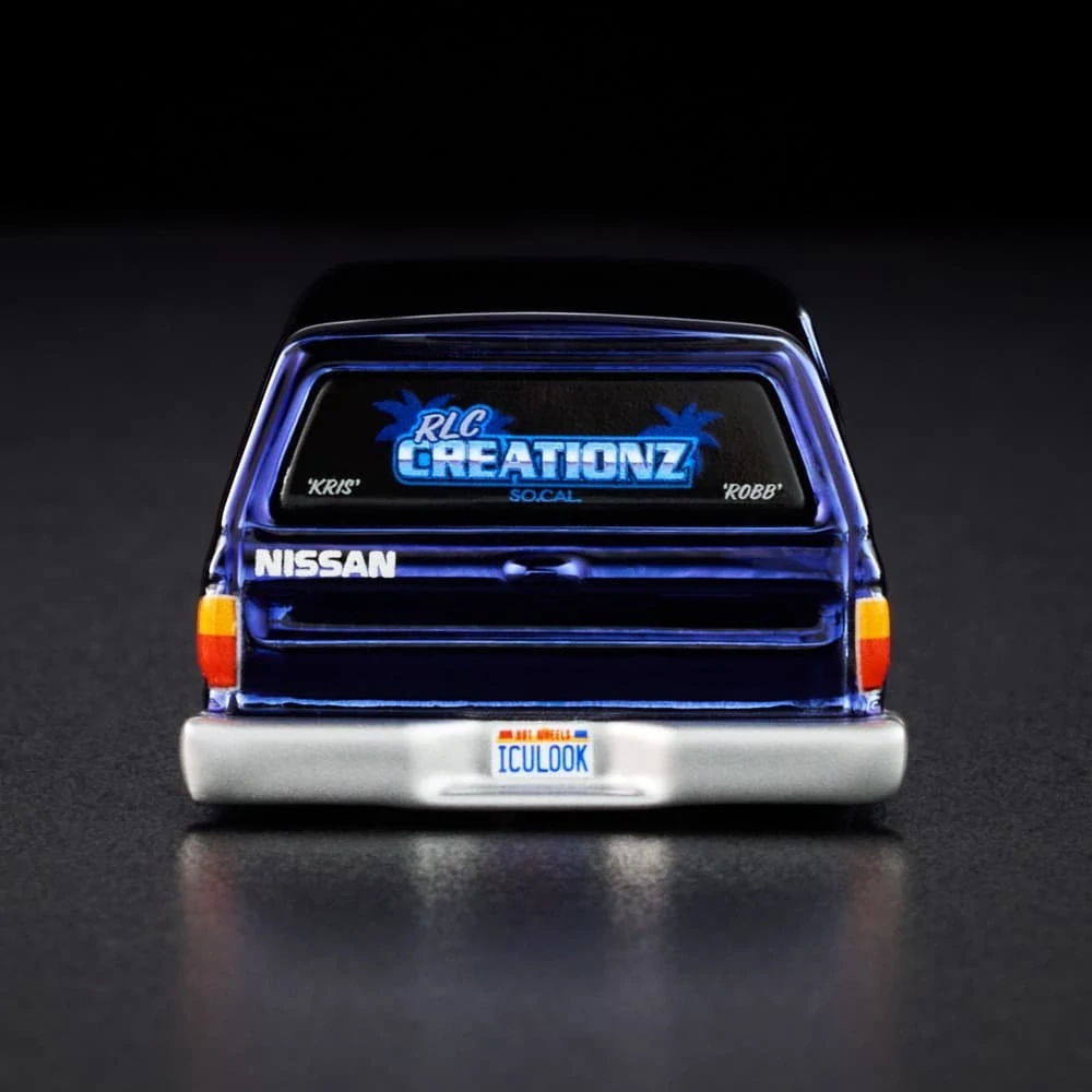 Hot Wheels - RLC Exclusive 1986 Nissan 720 King Cab - Violet JJY64