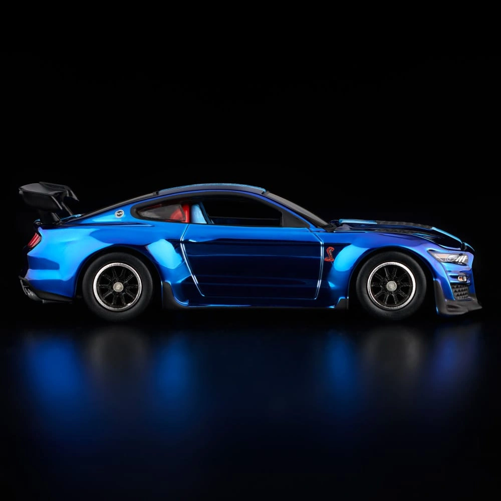 Hot Wheels - Hot Wheels RLC 2022 Ford Mustang Shelby GT500 Code Red - Blue JJY59
