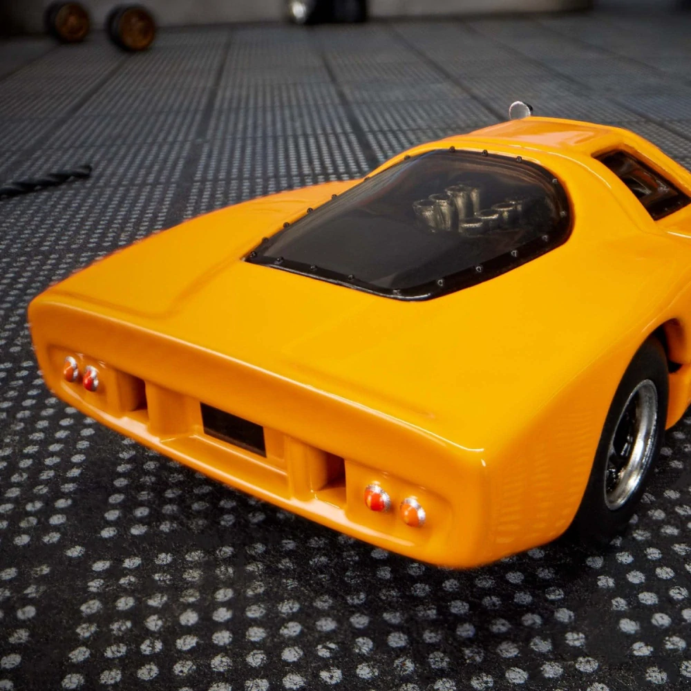 Hot Wheels - Elite 64 McLaren M6GT - Orange HWG05