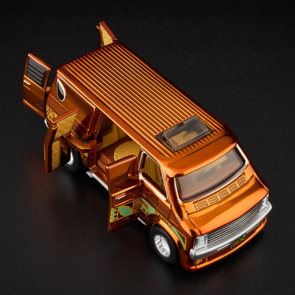 Hot Wheels - RLC Exclusive ‘70s Dodge Tradesman Van JCP23