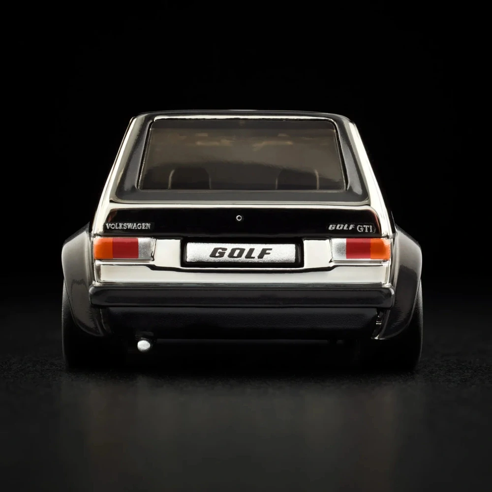 Hot Wheels - RLC Exclusive 1976 Volkswagen Golf Mk1 GTI - Shadowchrome JCP07