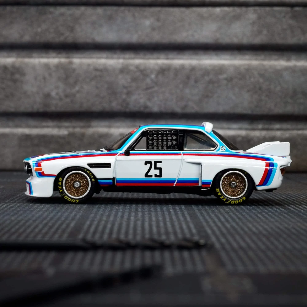 Hot Wheels - Elite 64 1975 BMW 3.0 CSL Race - White JCP42