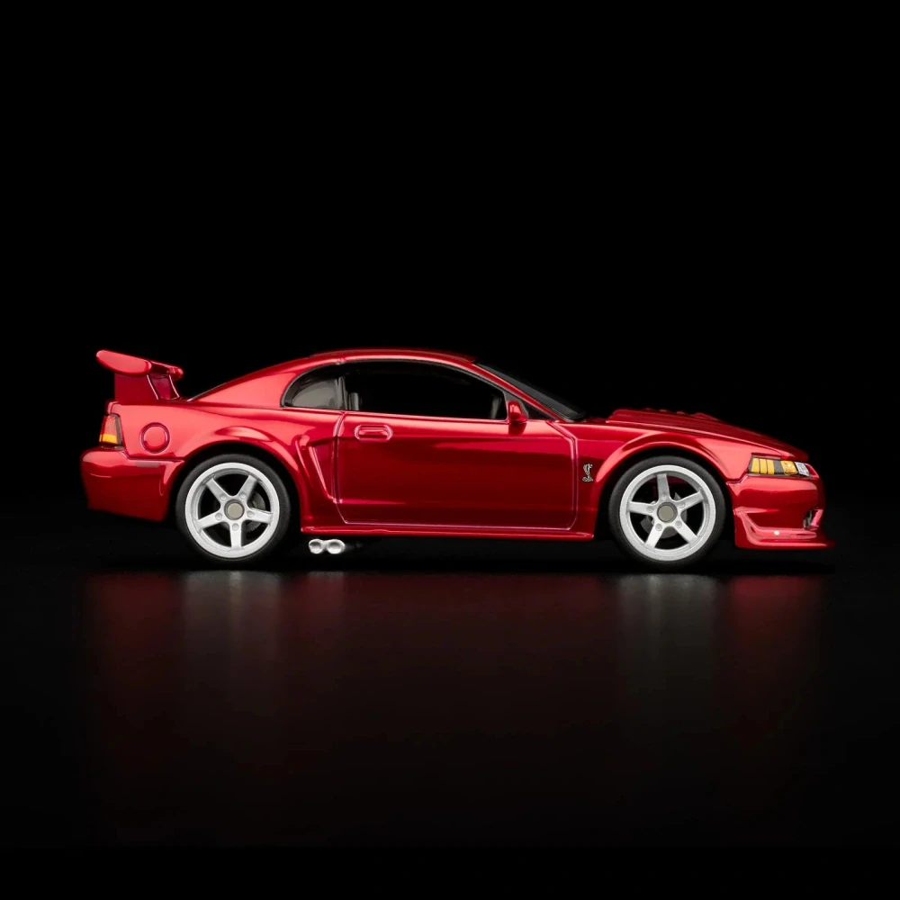 Hot Wheels - RLC Exclusive 2000 Ford Mustang SVT Cobra R - Red JCP10