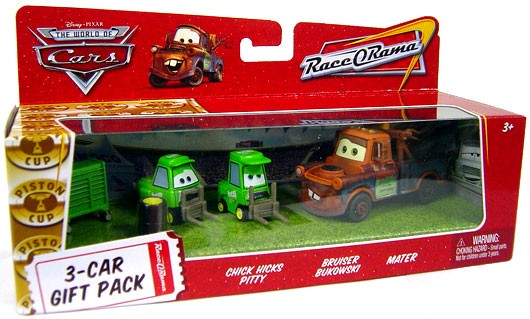 Cars (Auta) - Mater (Burák) + Bruiser + Chick Pitty