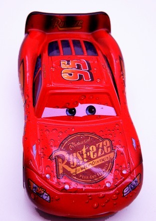 Cars Toon - Soaked Lightning McQueen