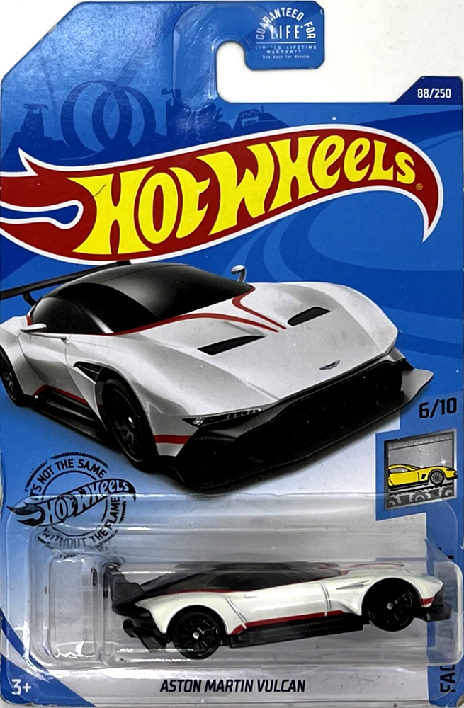 Hot Wheels - Aston Martin Vulcan White (C6)
