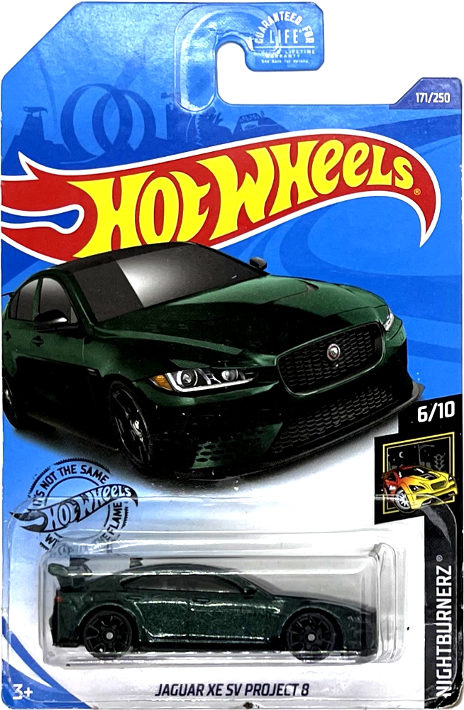 Hot Wheels - Jaguar XE SV Project 8 Darkgreen (C6)
