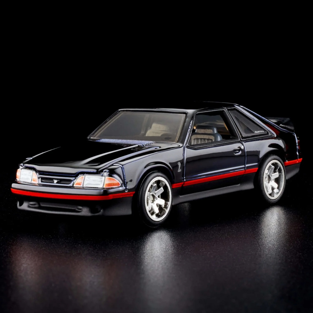 Hot Wheels - RLC 2023 Membership 1993 Ford Cobra R - Black HNL15