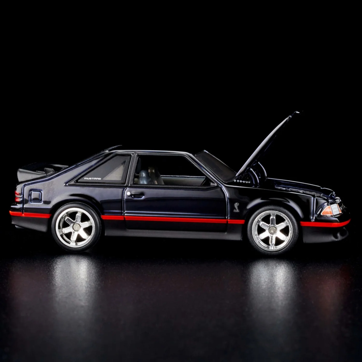Hot Wheels - RLC 2023 Membership 1993 Ford Cobra R - Black HNL15