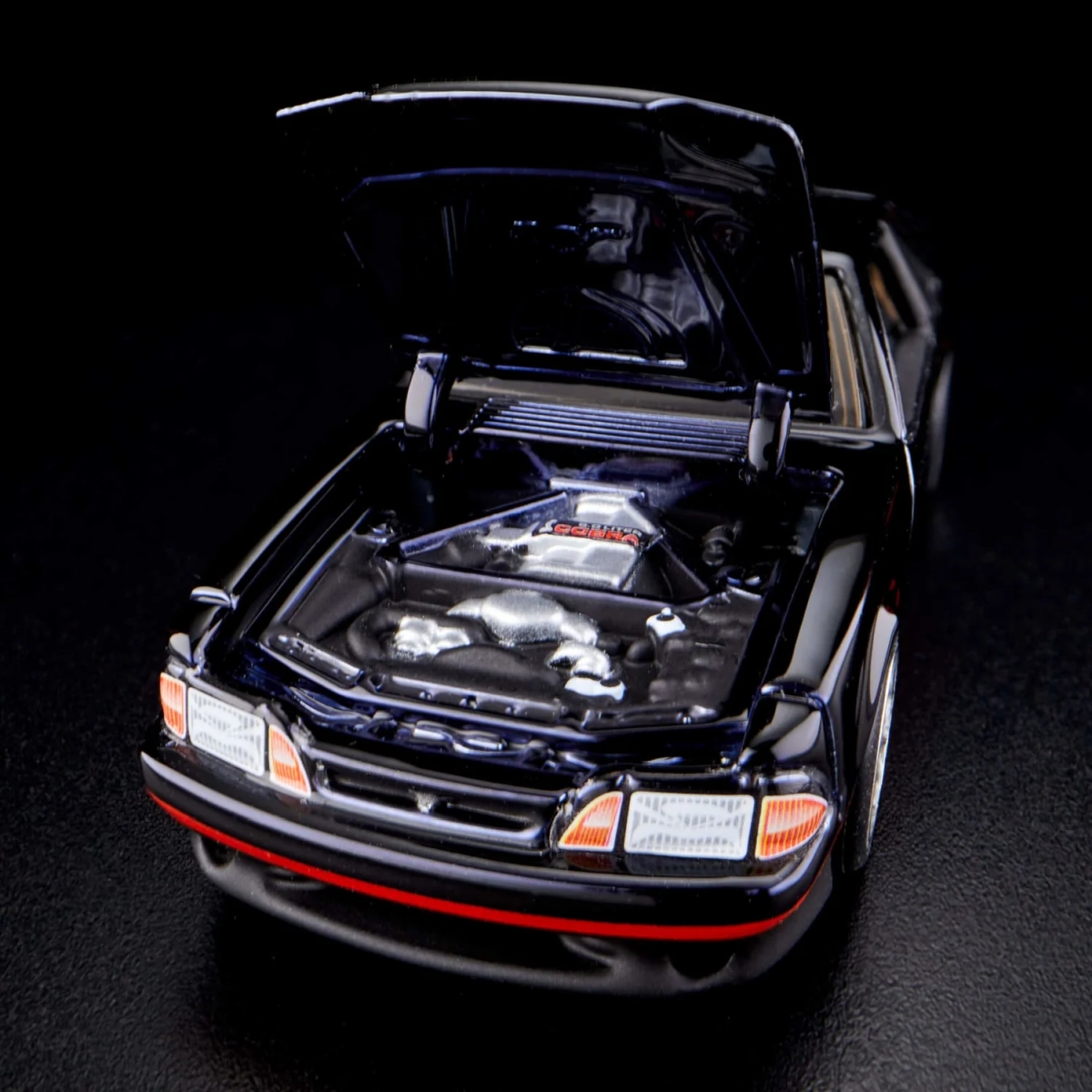 Hot Wheels - RLC 2023 Membership 1993 Ford Cobra R - Black HNL15