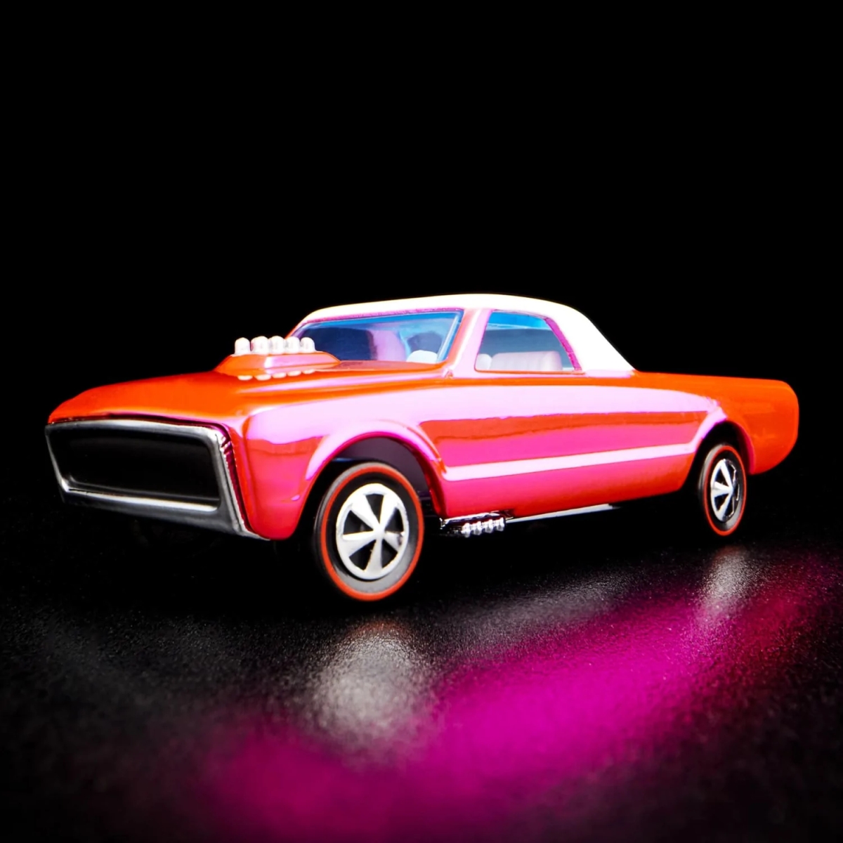 Hot Wheels - RLC Exclusive 2022 Pink Editions Custom Fleetside - Pink