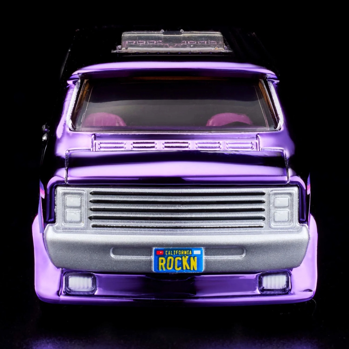 Hot Wheels - RLC Exclusive ‘70s Dodge Tradesman Van - Dark purple