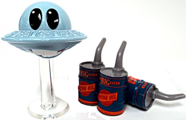 Cars Toon - Mator with Oil Cans