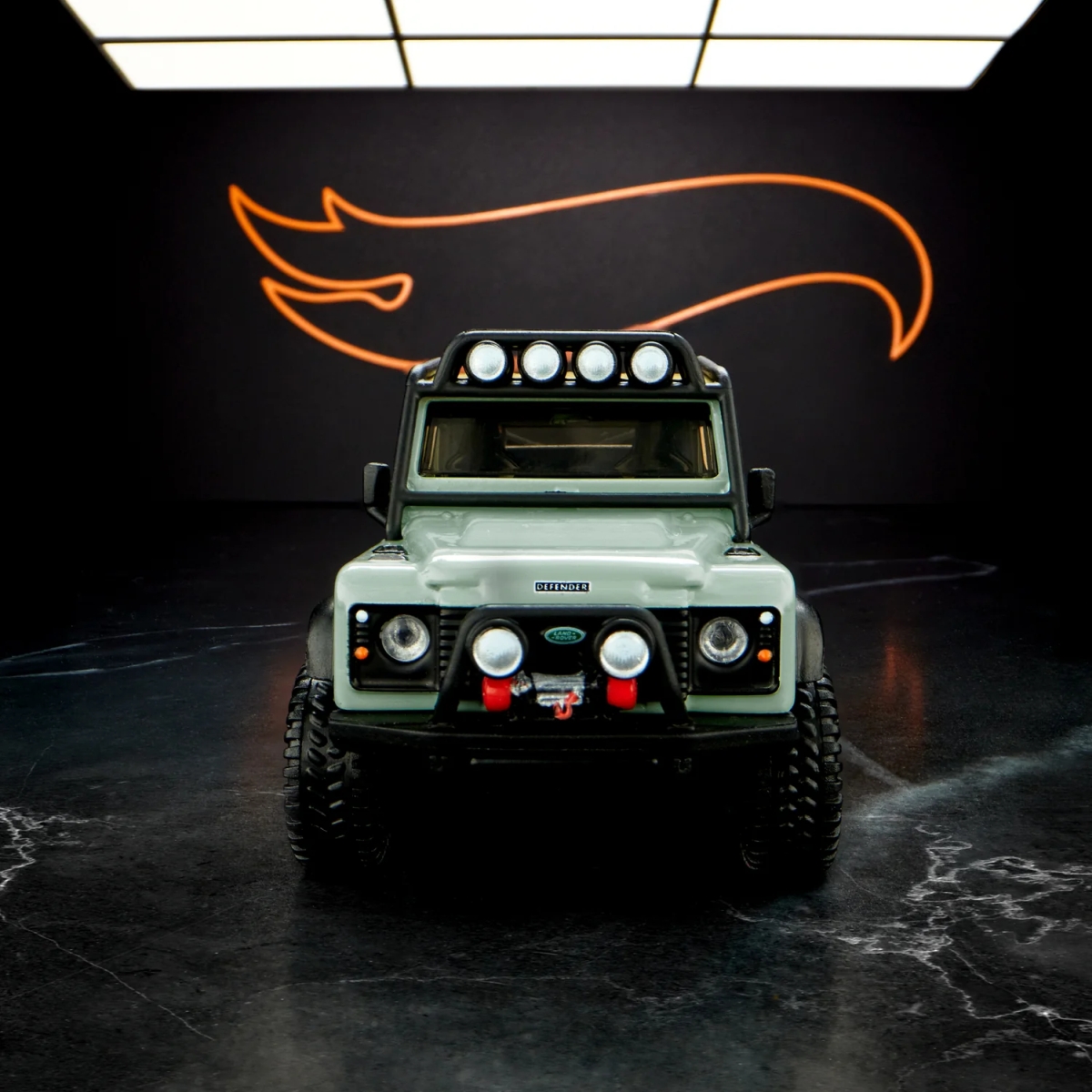 Hot Wheels - HWC Elite 64 Series Land Rover Defender 90 Pickup