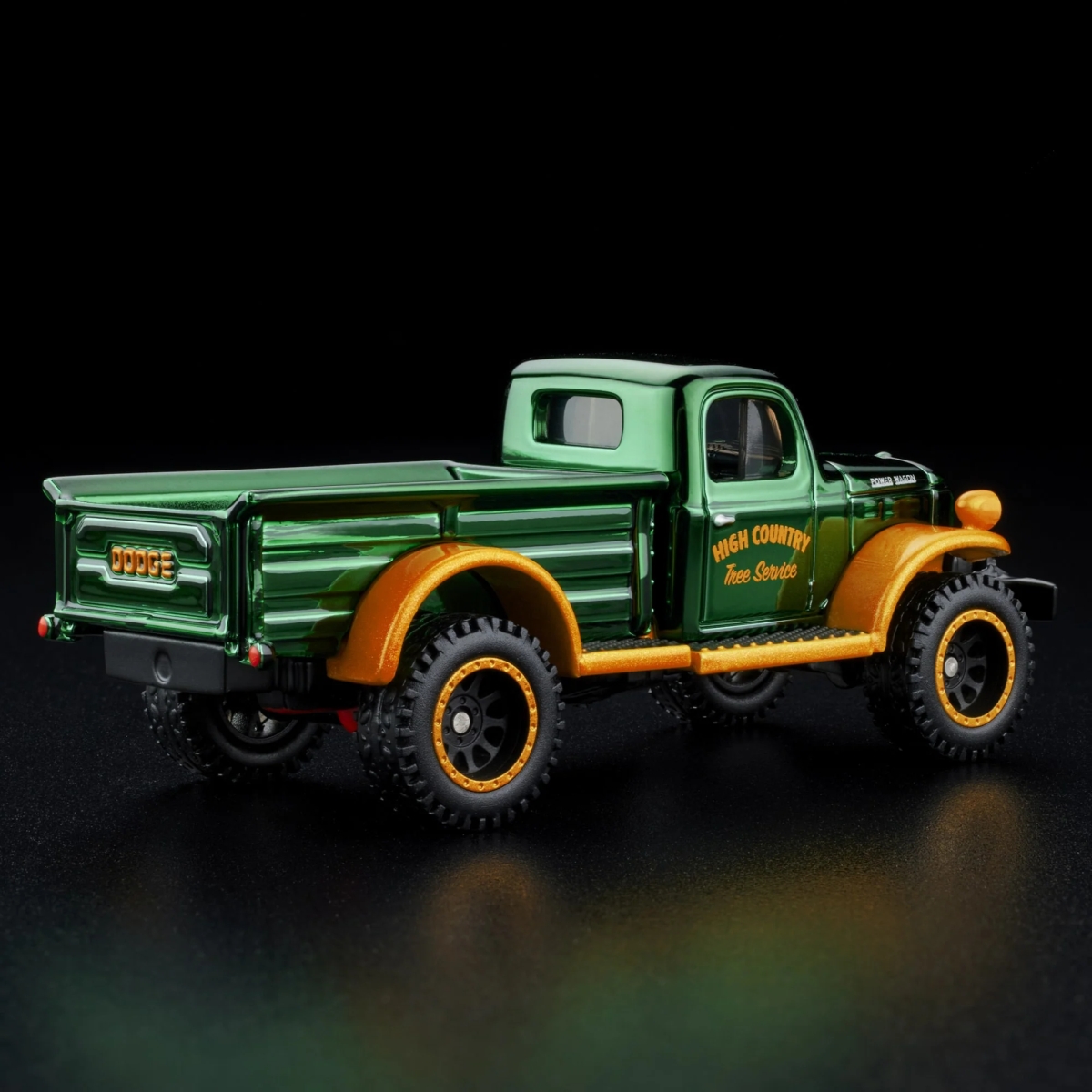 Hot Wheels - RLC Exclusive Holiday 1952 Dodge Power-Wagon
