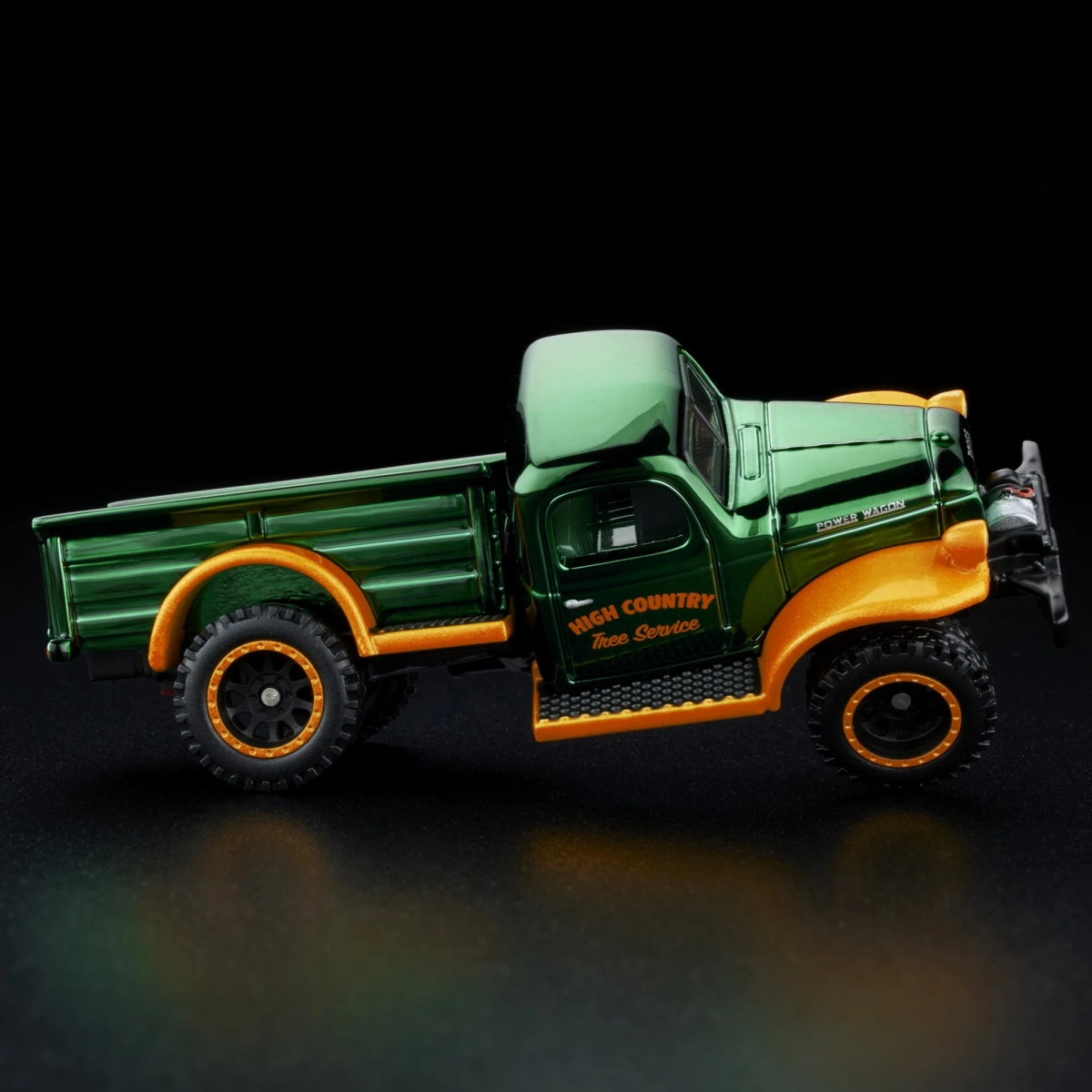 Hot Wheels - RLC Exclusive Holiday 1952 Dodge Power-Wagon