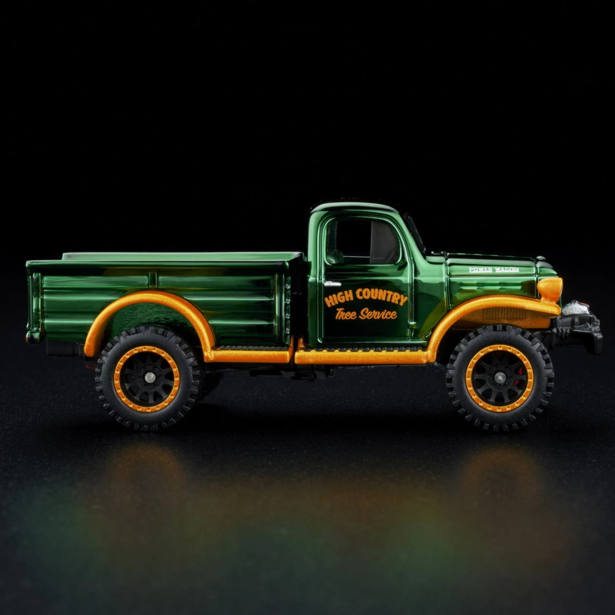 Hot Wheels - RLC Exclusive Holiday 1952 Dodge Power-Wagon