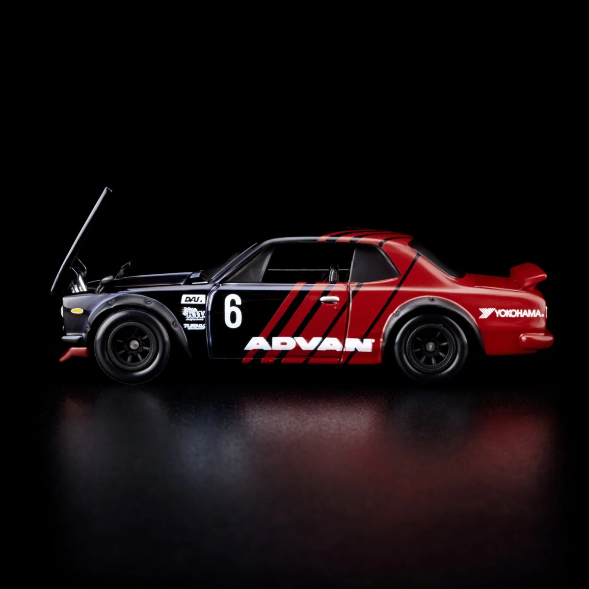Hot Wheels - RLC 1972 Skyline H/T 2000GT-R - Black-Red