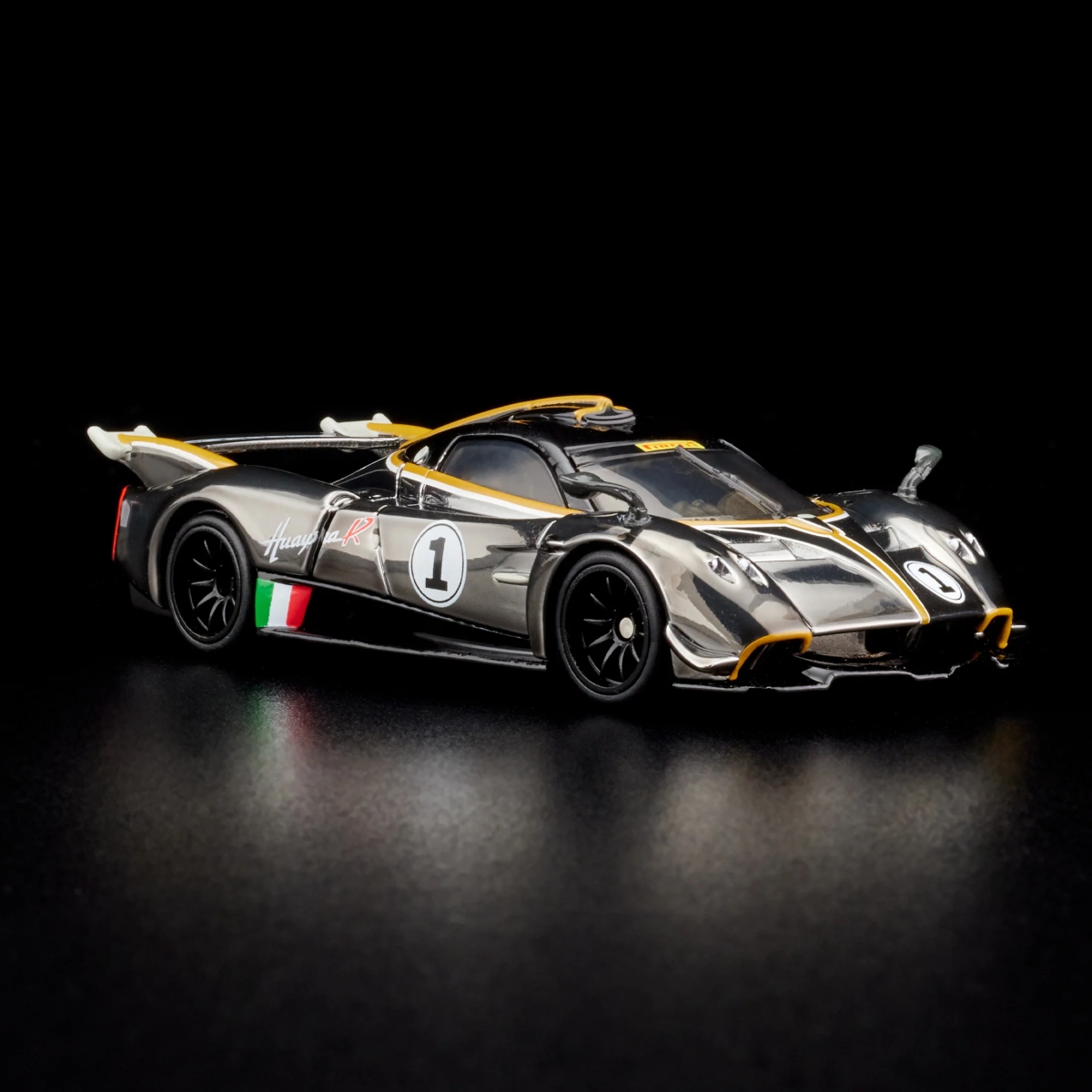 Hot Wheels - RLC ‘21 Pagani Huayra R - Slate HMY25